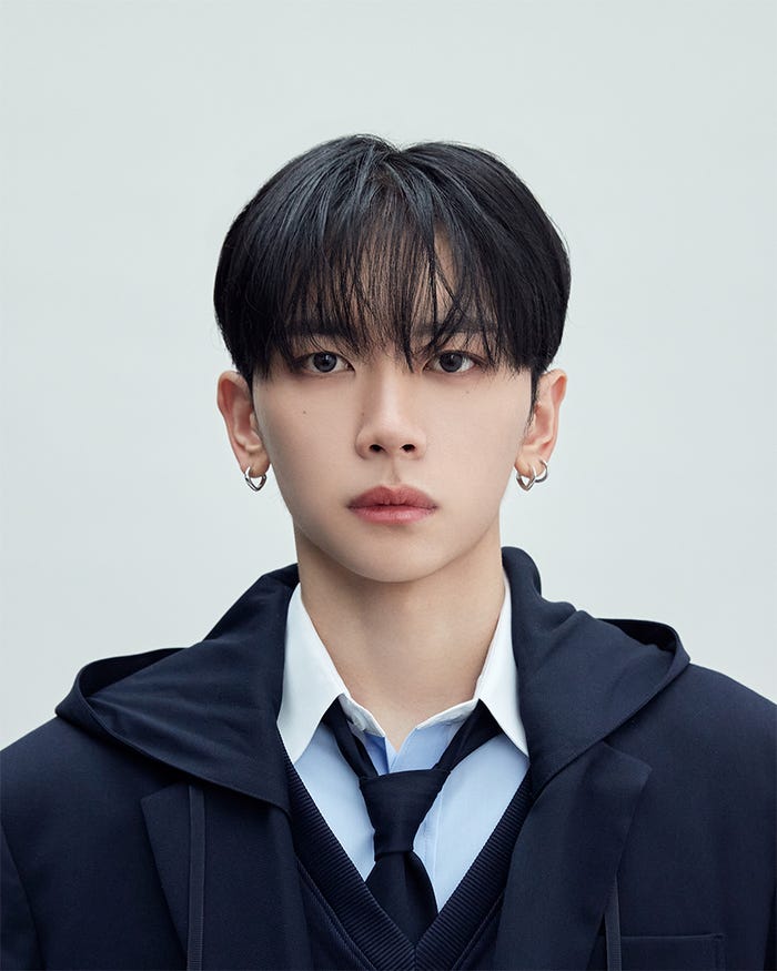 リンリン(C)SLL Joongang Co.,Ltd all rights reserved.