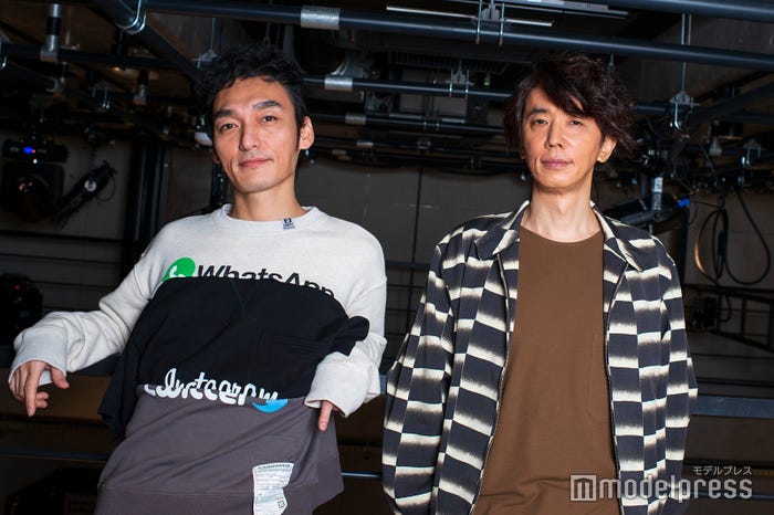 草なぎ剛、ユースケ・サンタマリア(C)モデルプレス