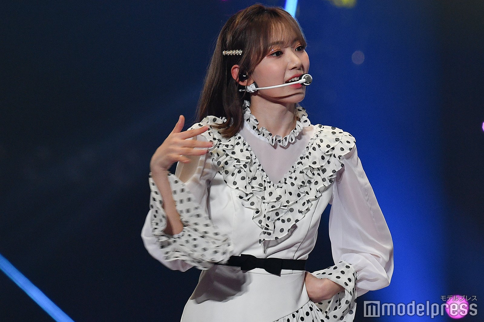 IZ＊ONE（C）モデルプレス