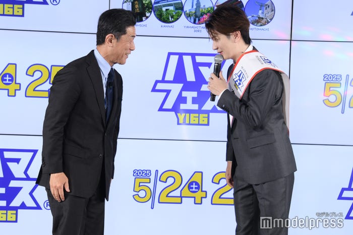 原信造実行委員長、高橋優斗(C)モデルプレス