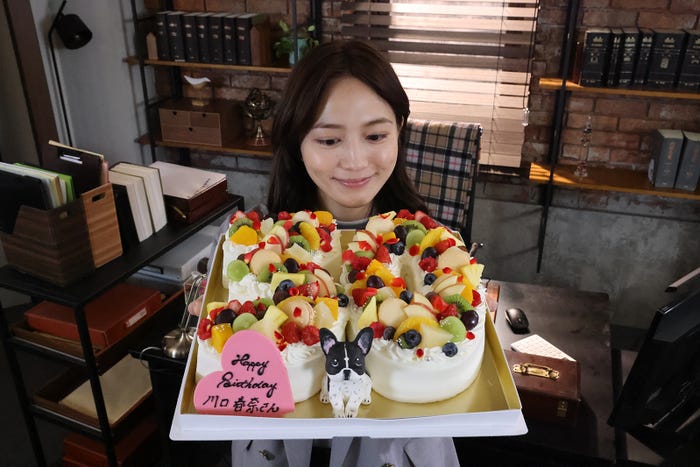 川口春奈「アンサンブル」(C)日本テレビ