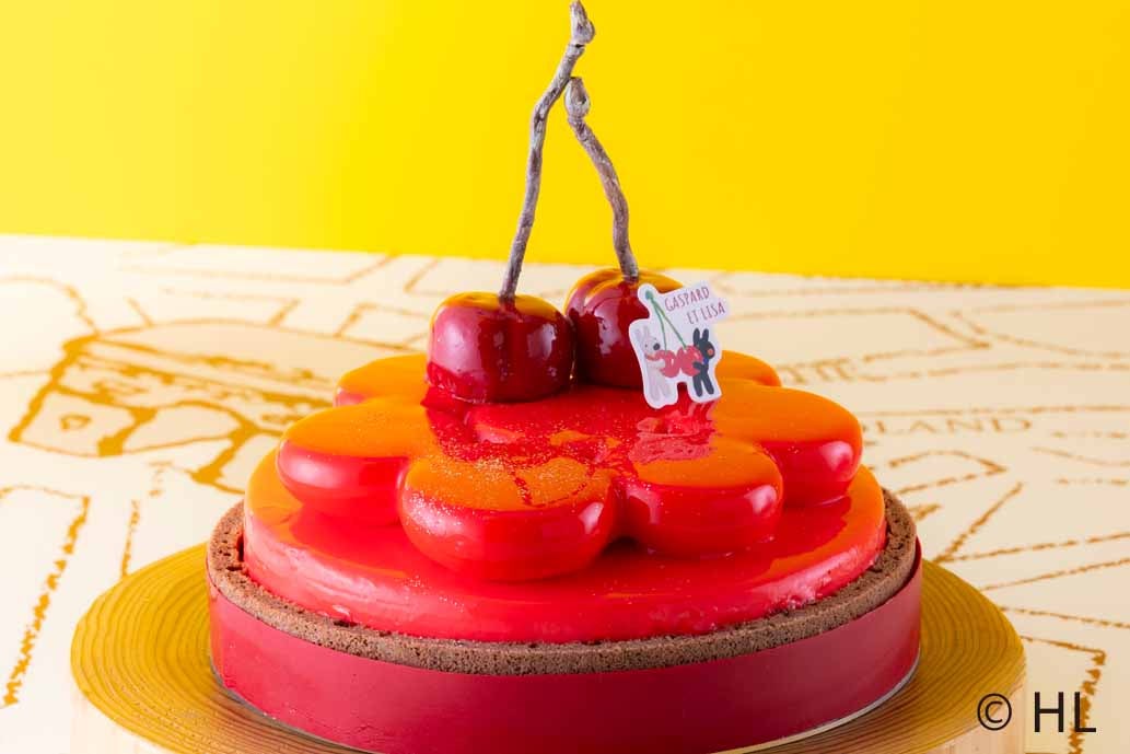 スイーツビュッフェ ~リサとガスパール バカンスの思い出~(C)2025 Anne Gutman & Georg Hallensleben/Hachette Livre