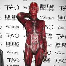 2011年：皮膚をはがされた人体。FameFlynet Pictures / Zeta Image