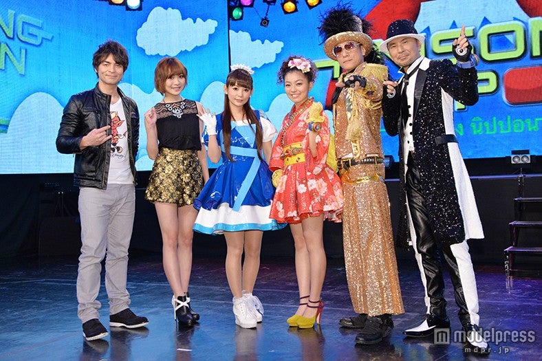 テレビ番組「ANISONG　NIPPON」の製作発表会の模様（左から）鮎貝健、May’n、中川翔子、キング・クリームソーダ（マイコ、ゲラッパー、ZZROCK）