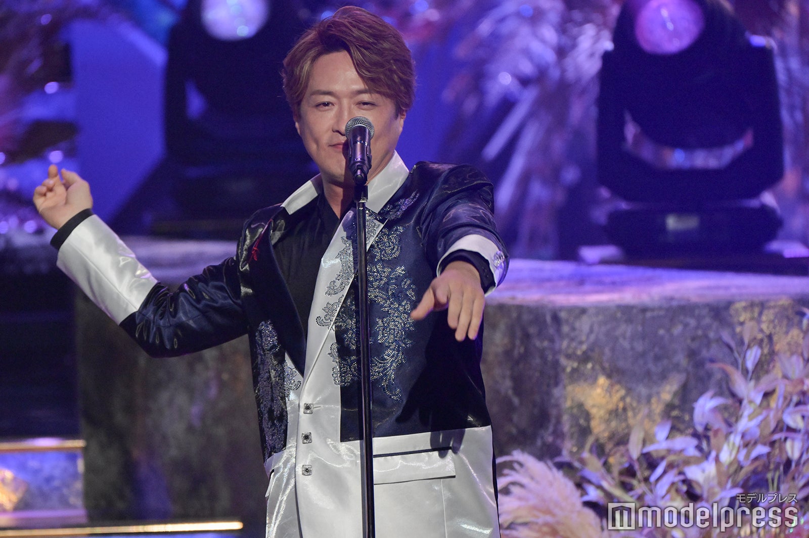 （C）モデルプレス