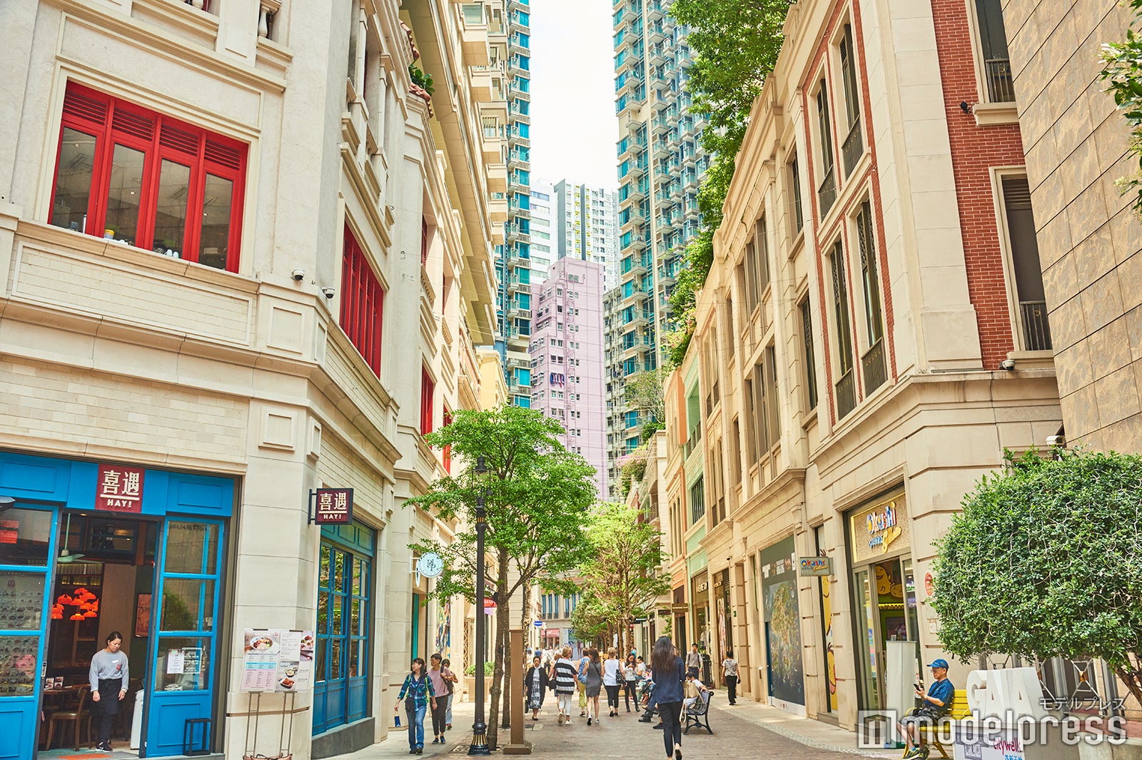 近年、モダンなショッピングストリートに生まれ変わった利東街 （C）モデルプレス