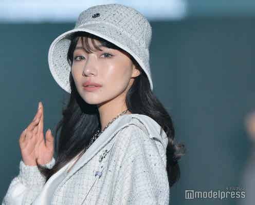 村瀬紗英、ショーパンから美脚披露 オレンジメイクがクールな雰囲気<TGC しずおか 2024>