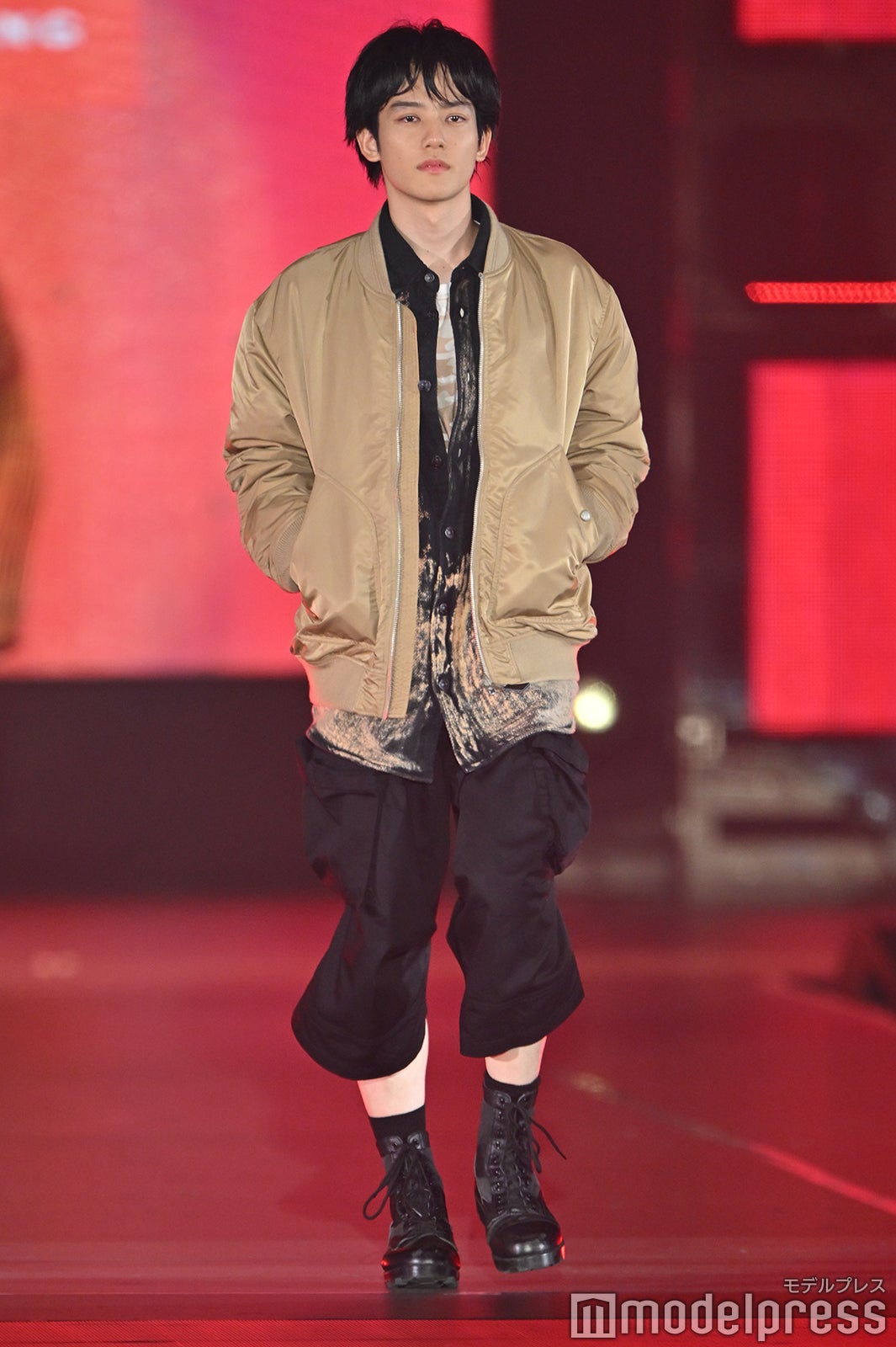 （C）モデルプレス