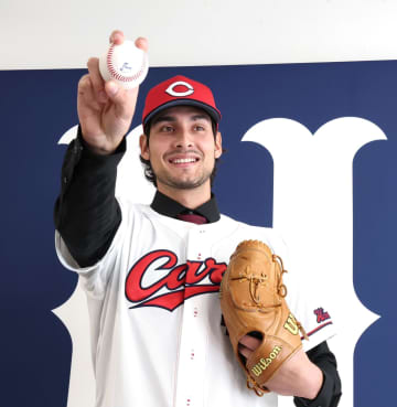 広島 新助っ人のフレディ・ターノック「優勝することが一番の目標」アスレチックス時代に藤浪と同僚「熱量がすさまじいということも聞きました」