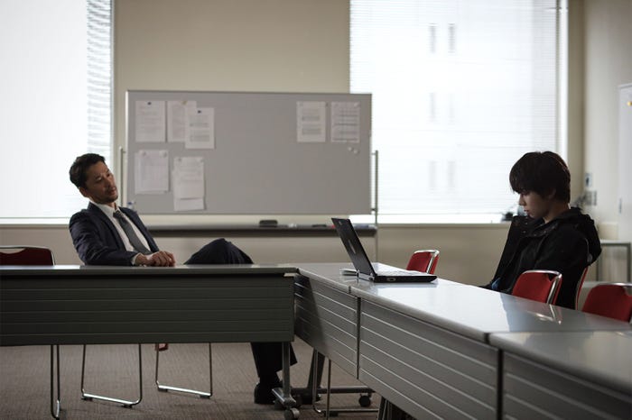 深水元基、北山宏光「君が獣になる前に」第6話より(C)「君が獣になる前に」製作委員会