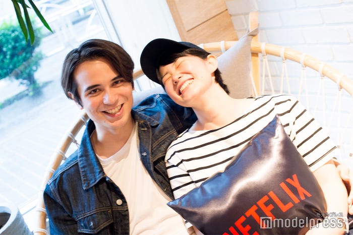 岡本至恩、佐藤つば冴(C)モデルプレス