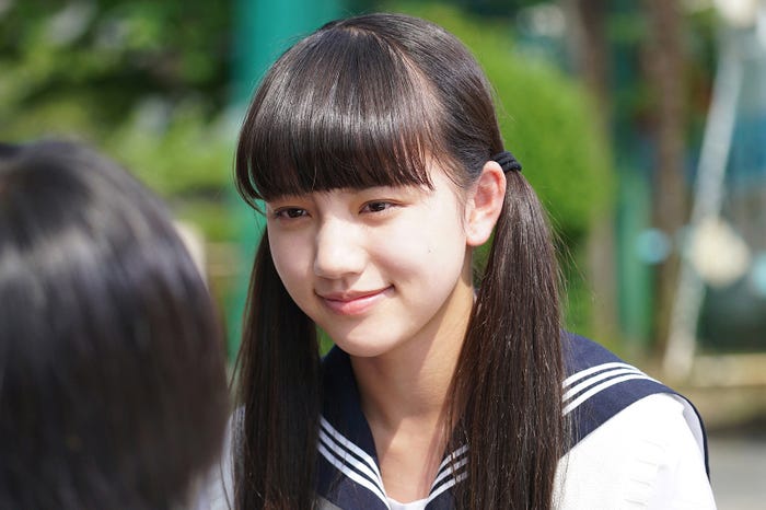 清原果耶 (C)2017 映画「3月のライオン」製作委員会