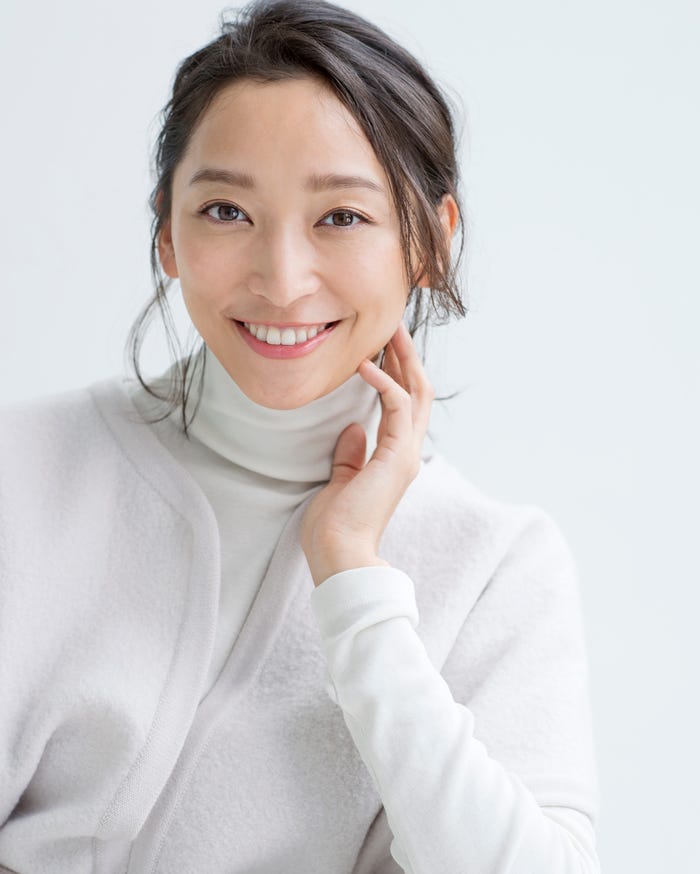 杏(C)Junko Tamaki(t.cube)