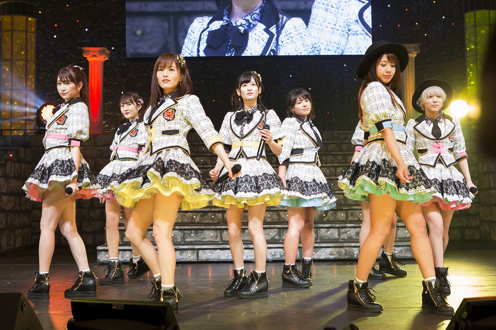 上西恵、NMB48卒業コンサートで涙「本当に幸せな時間でした」 妹