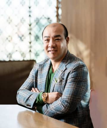 妻のスマホを見てしまいそう－怪しい行動にモヤモヤ にしたん社長・西村誠司氏の人生相談