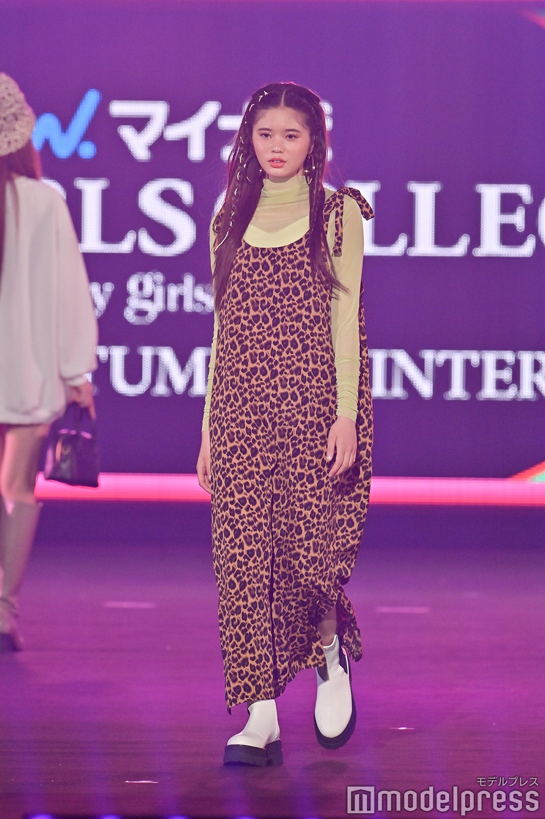 （C）モデルプレス