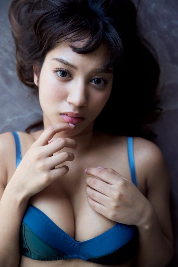 牧野紗弓／撮影：唐木貴央