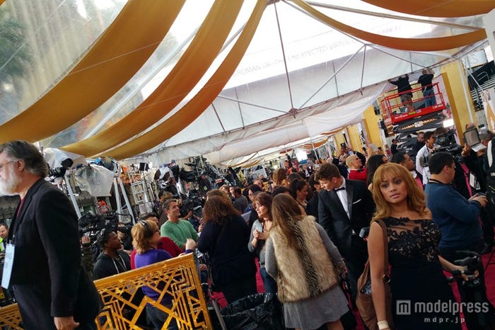 第87回アカデミー賞、レッドカーペット会場準備の様子(米・ドルビー・シアター/画像:モデルプレス)