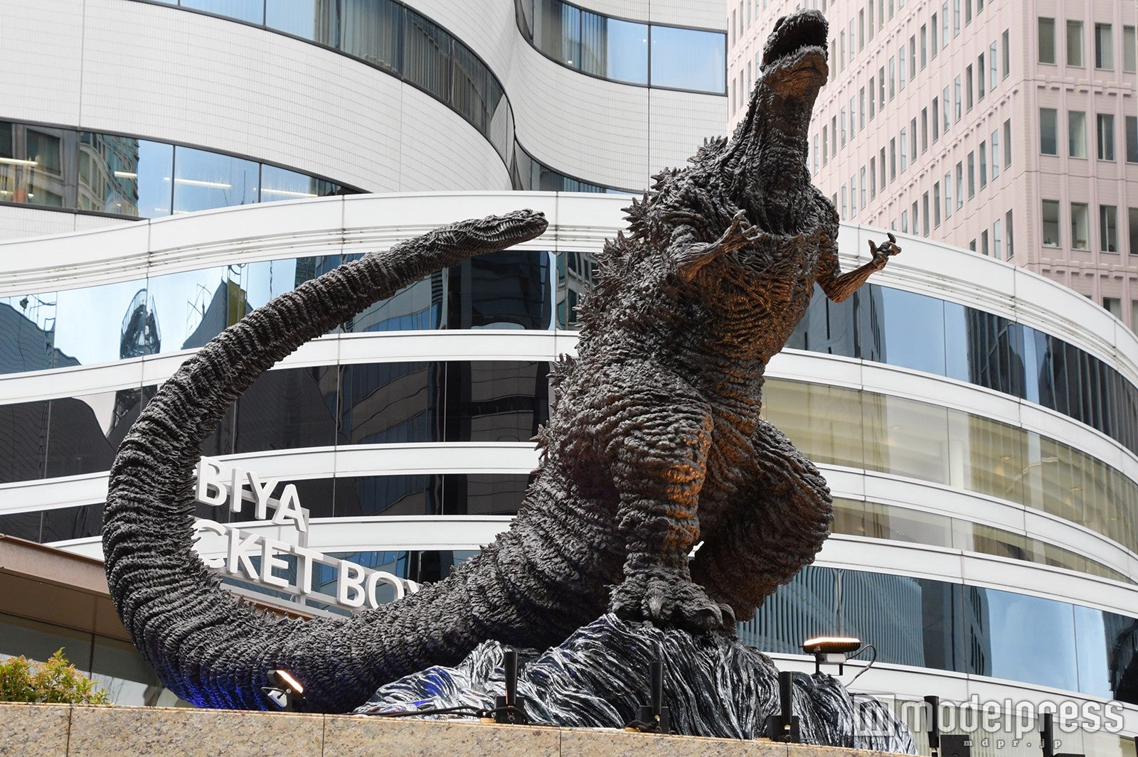 新・ゴジラ像（C）モデルプレス