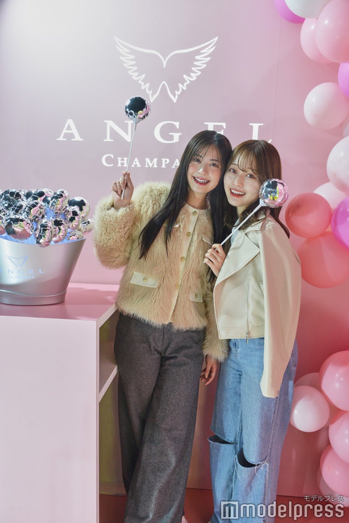 （左から）加藤愛梨、河邊仁紀（C）モデルプレス