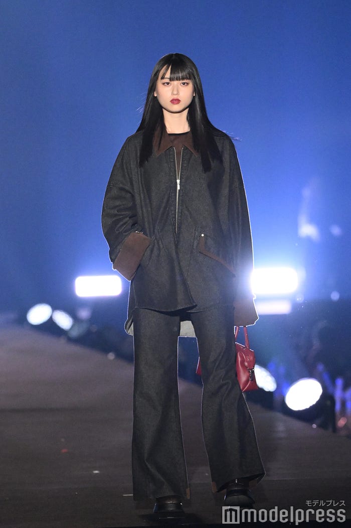 菊池日菜子(C)モデルプレス