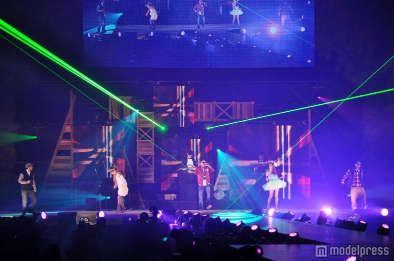 STUDIO APARTMENT STAGE