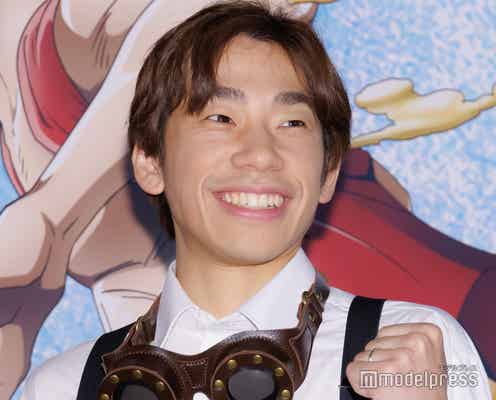 織田信成、美人妻と密着ハグ&ドアップ2ショット 結婚14周年記念投稿に「仲良しで素敵」「最高」の声