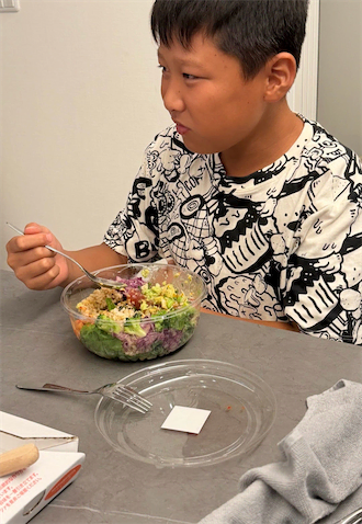 小原正子、11歳長男が東京到着直後に突然の歯トラブル「いたいーー！！！！」 