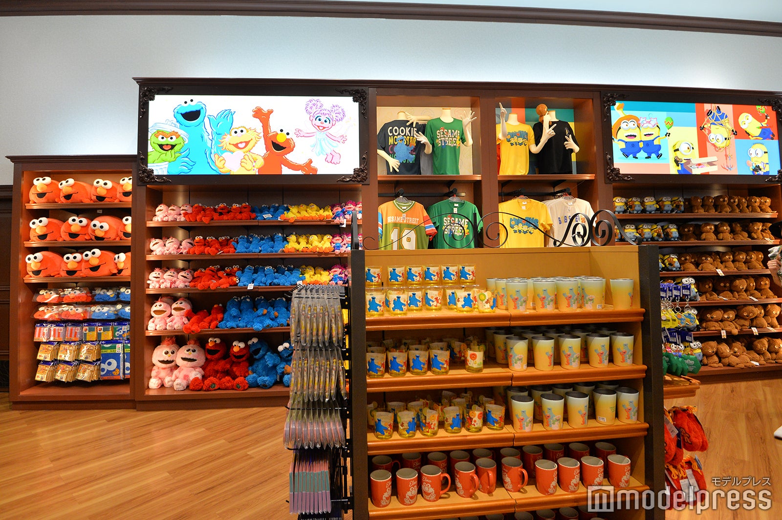 Hollywood Specialty Store（C）モデルプレス