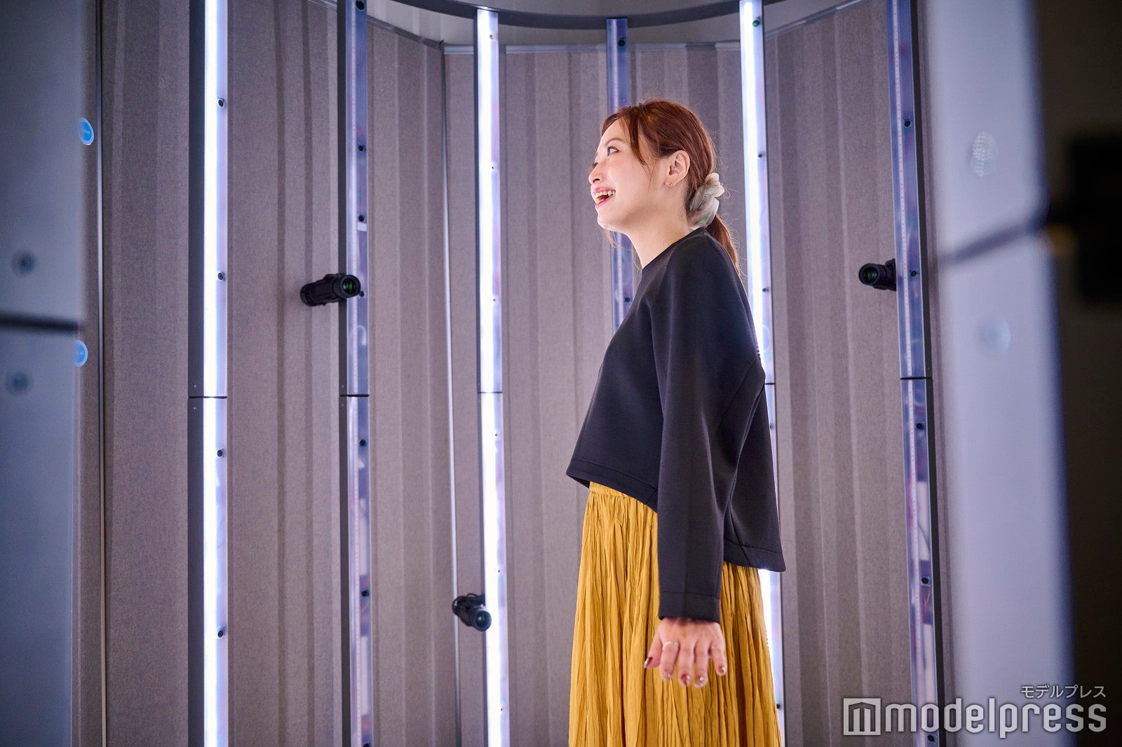 入館したらまずは「入国準備室」で撮影を（C）モデルプレス