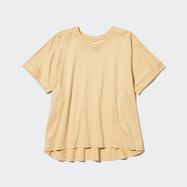 ユニクロ　uniqlo　レディース　おすすめ　オススメ　コスパ　2023　春　トップス　華奢見え　スタイルアップ　細見え　痩せ見え　体型カバー　コットンオーバーサイズT　オーバーサイズ　Tシャツ