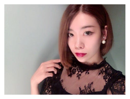 今なぜ話題 嵐 新曲でメンバーと踊る女性ダンサー Suzuyaka 同性愛者であることを公表したジャッキー チェンの娘エッタ ンさん モデルプレス 今なぜ話題 嵐 新曲でメンバーと踊る女性ダンサー Suzuyaka 同性愛者であることを公表したジャッキー チェンの娘エッタ ンさん モデルプレス