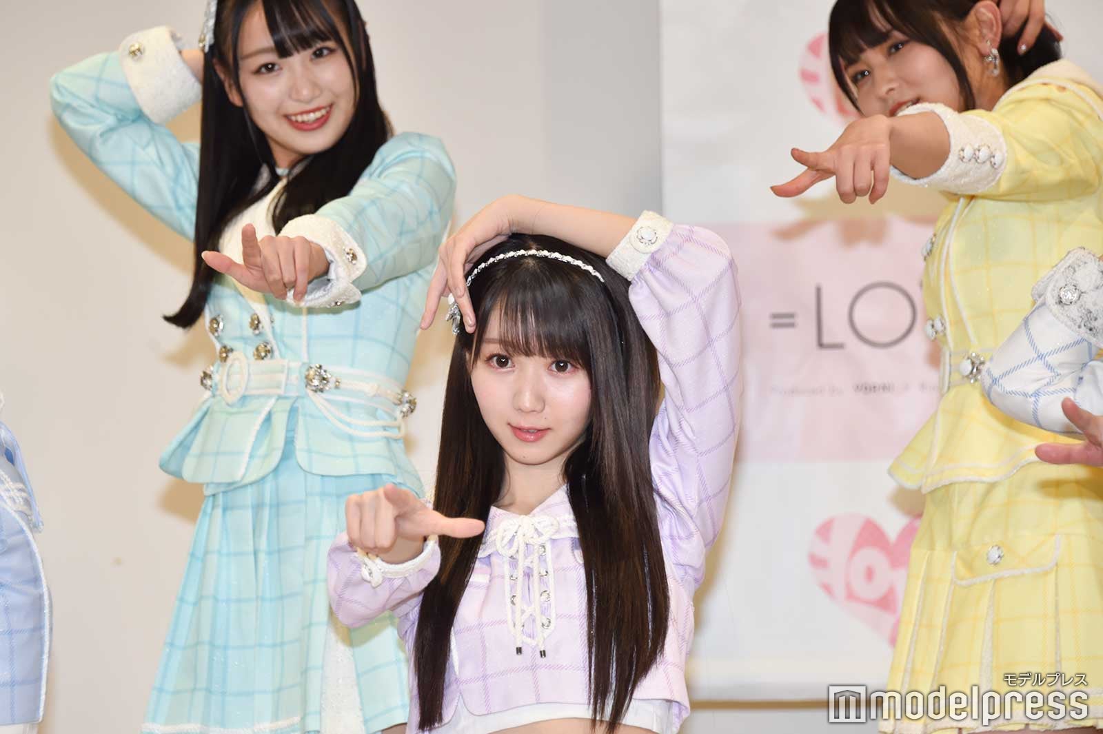 （C）モデルプレス