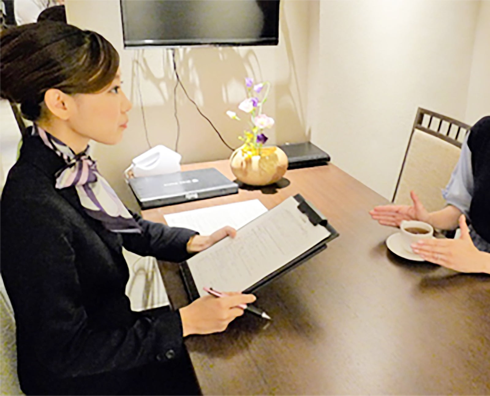 丁寧にカウンセリング