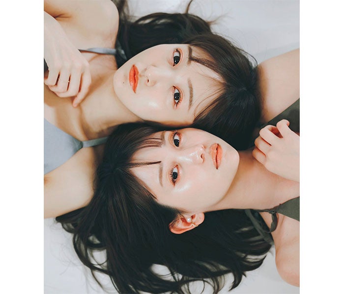 永尾まりや 板野友美と2ショットで透明素肌を披露 モデルプレス 永尾まりや 板野友美と2ショットで透明素肌を披露 モデルプレス