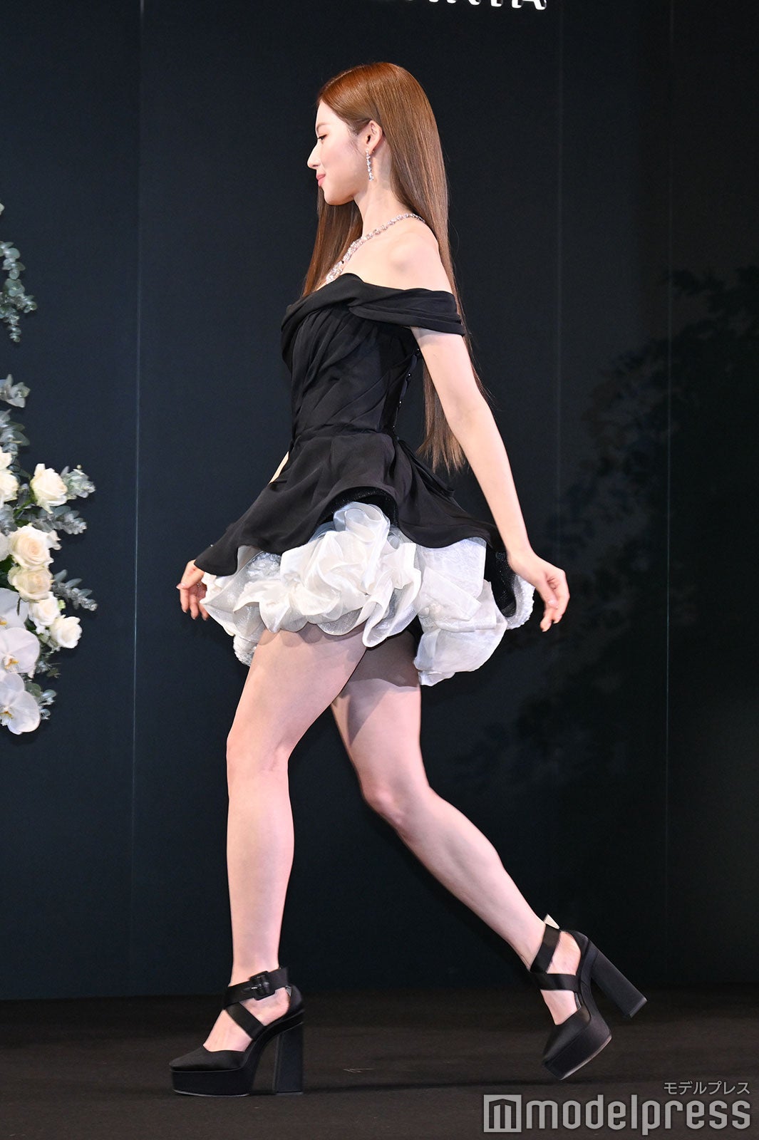 サナ（C）モデルプレス