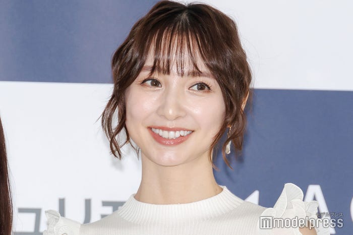 篠田麻里子(C)モデルプレス