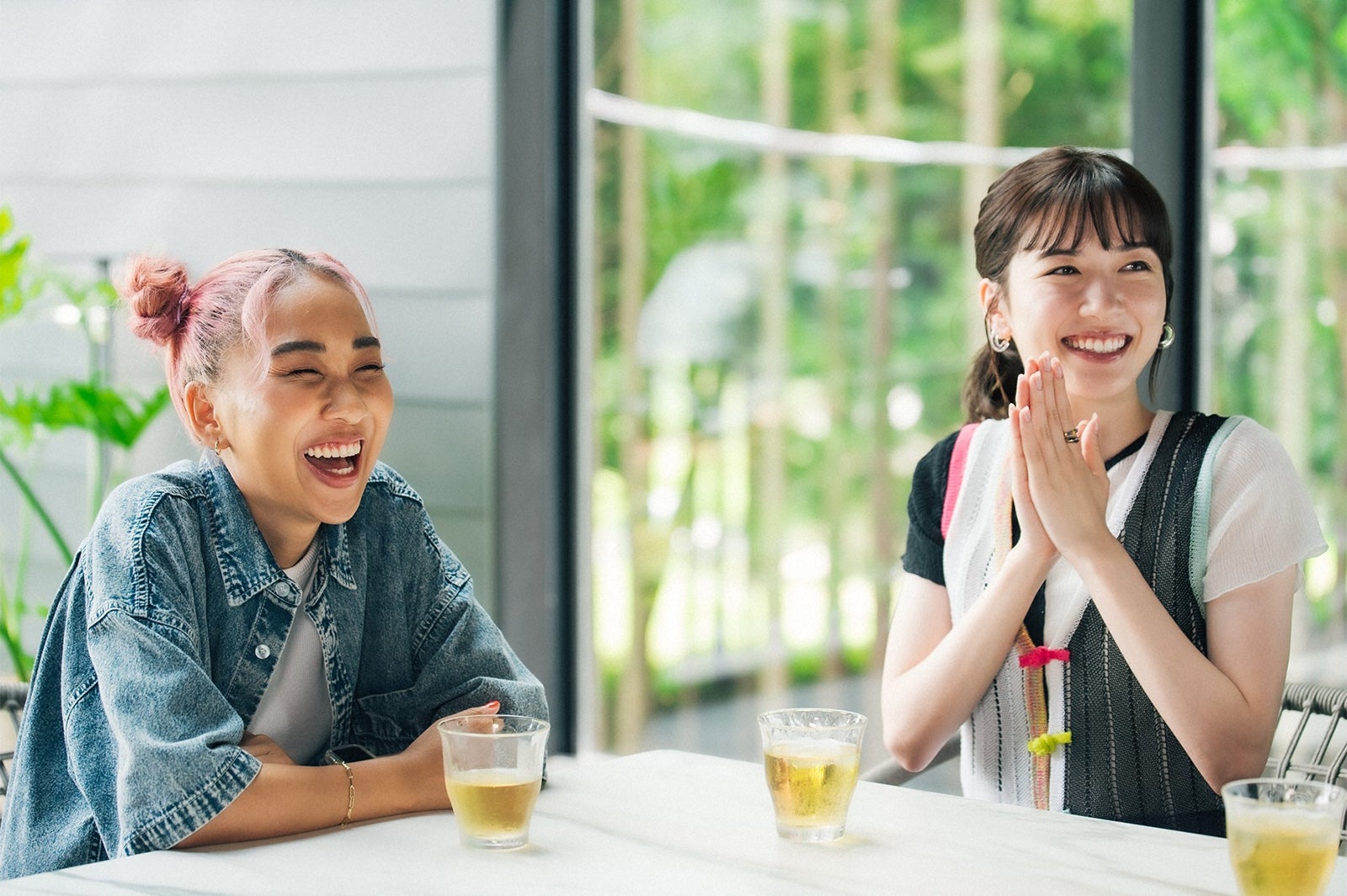 青山テルマ、永野芽郁／「ユニコーンに乗って」第7話より（C）TBS