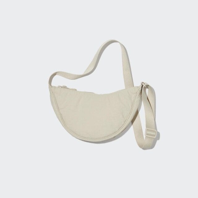 ユニクロ　夏　小物　グッズ　ラウンドミニショルダーバッグ