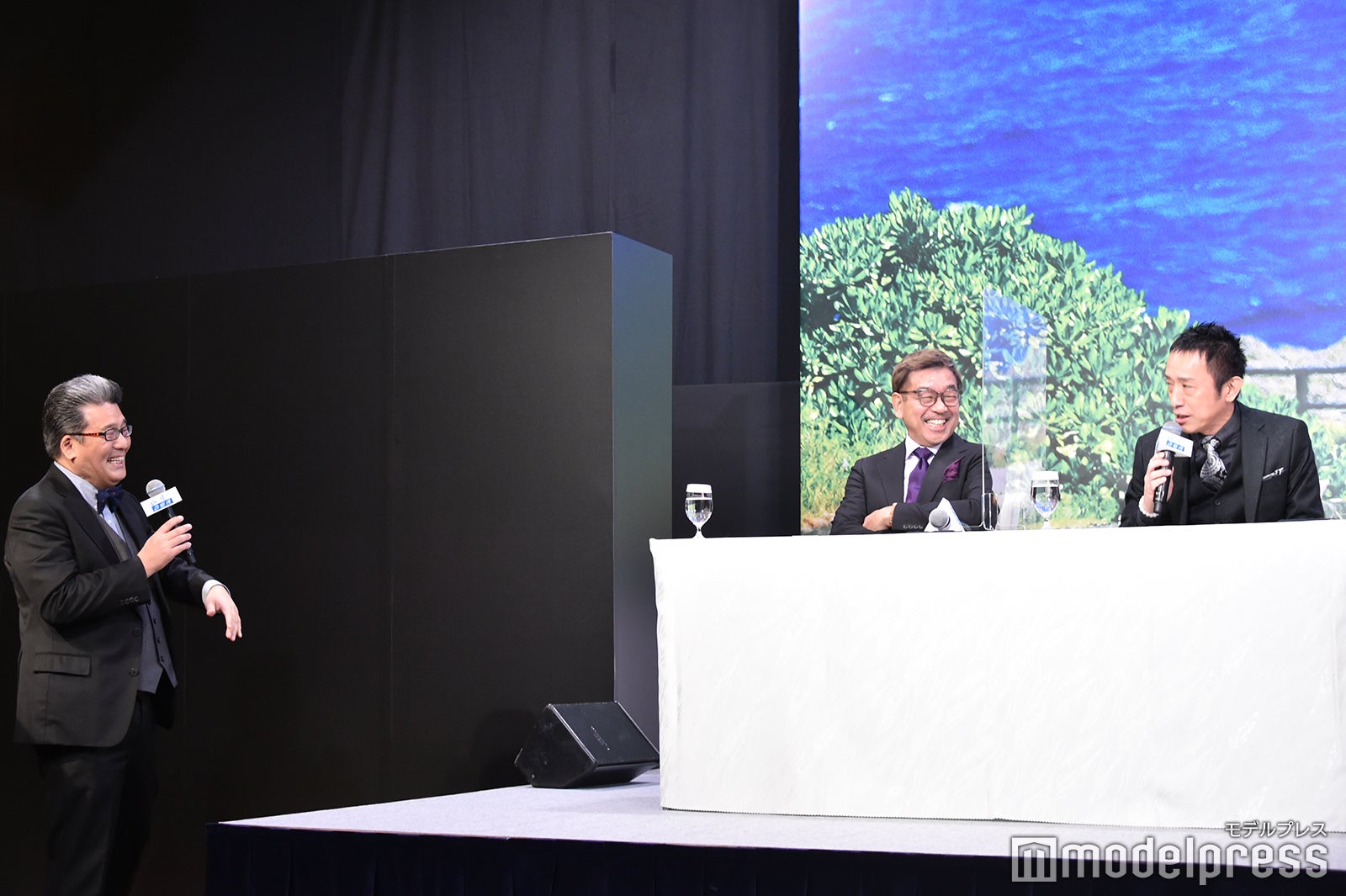 軽部真一アナウンサー、中江功監督、筧利夫（C）モデルプレス