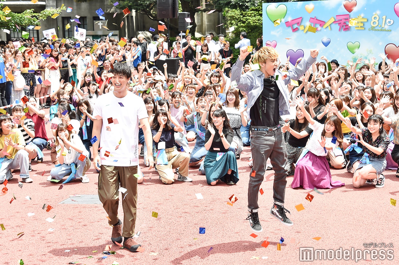 佐藤大樹から竹内涼真へ「フラッシュモブ」の様子 （C）モデルプレス