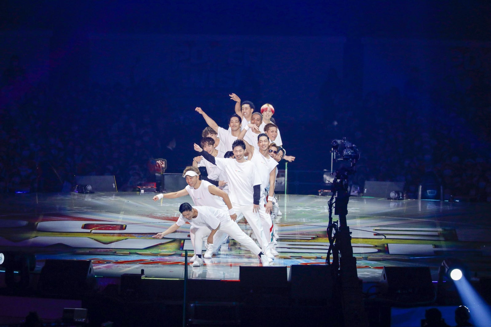 EXILE（提供写真）