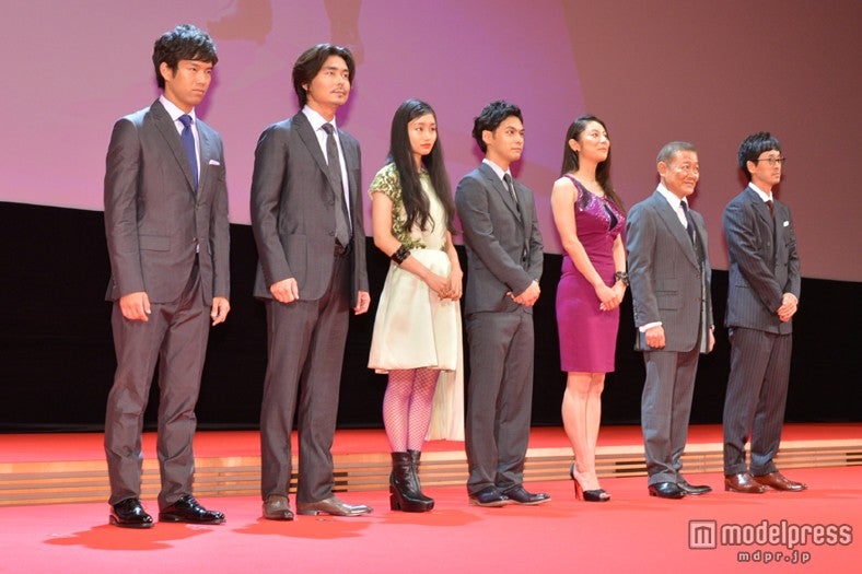 （左より）三浦貴大、小澤征悦、忽那汐里、柳楽優弥、小池栄子、國村隼、滝藤賢一