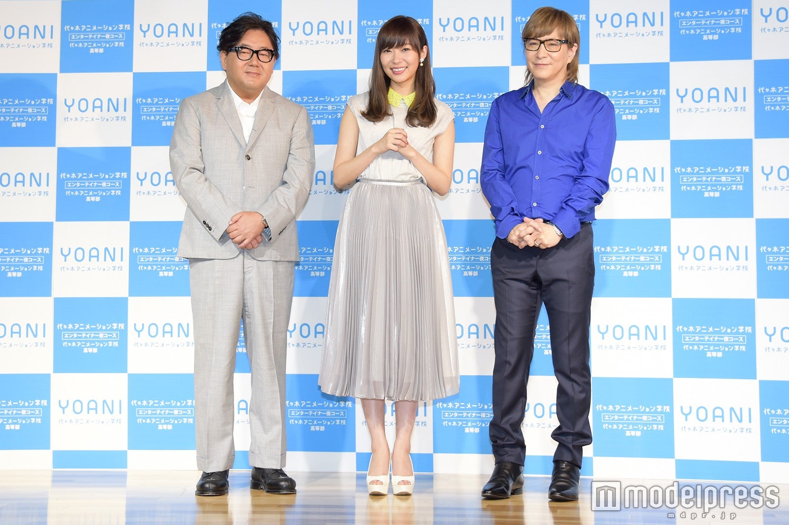 秋元康氏、指原莉乃、小室哲哉（C）モデルプレス