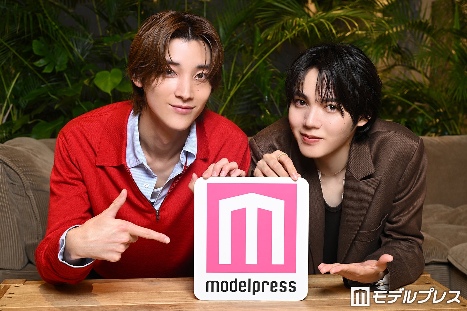 四坂亮翔、小泉光咲（C）モデルプレス