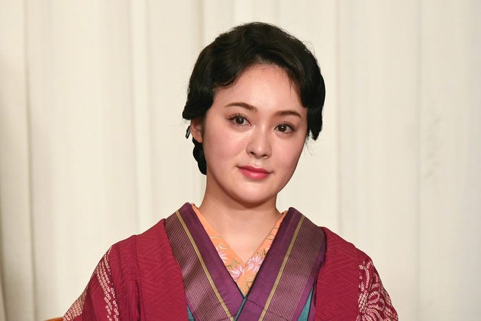 貫地谷しほり (C)LDH JAPAN