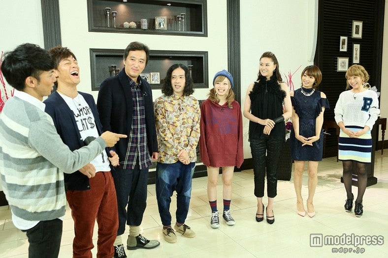 左から：綾部祐二、陣内智則、大鶴義丹、又吉直樹、きゃりーぱみゅぱみゅ、観月ありさ、眞鍋かをり、鈴木奈々／画像提供：関西テレビ