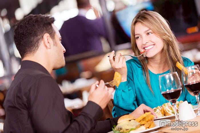 仲が良いからこそ軽く探りを入れよう(Photo by Andres Rodriguez/Fotolia)