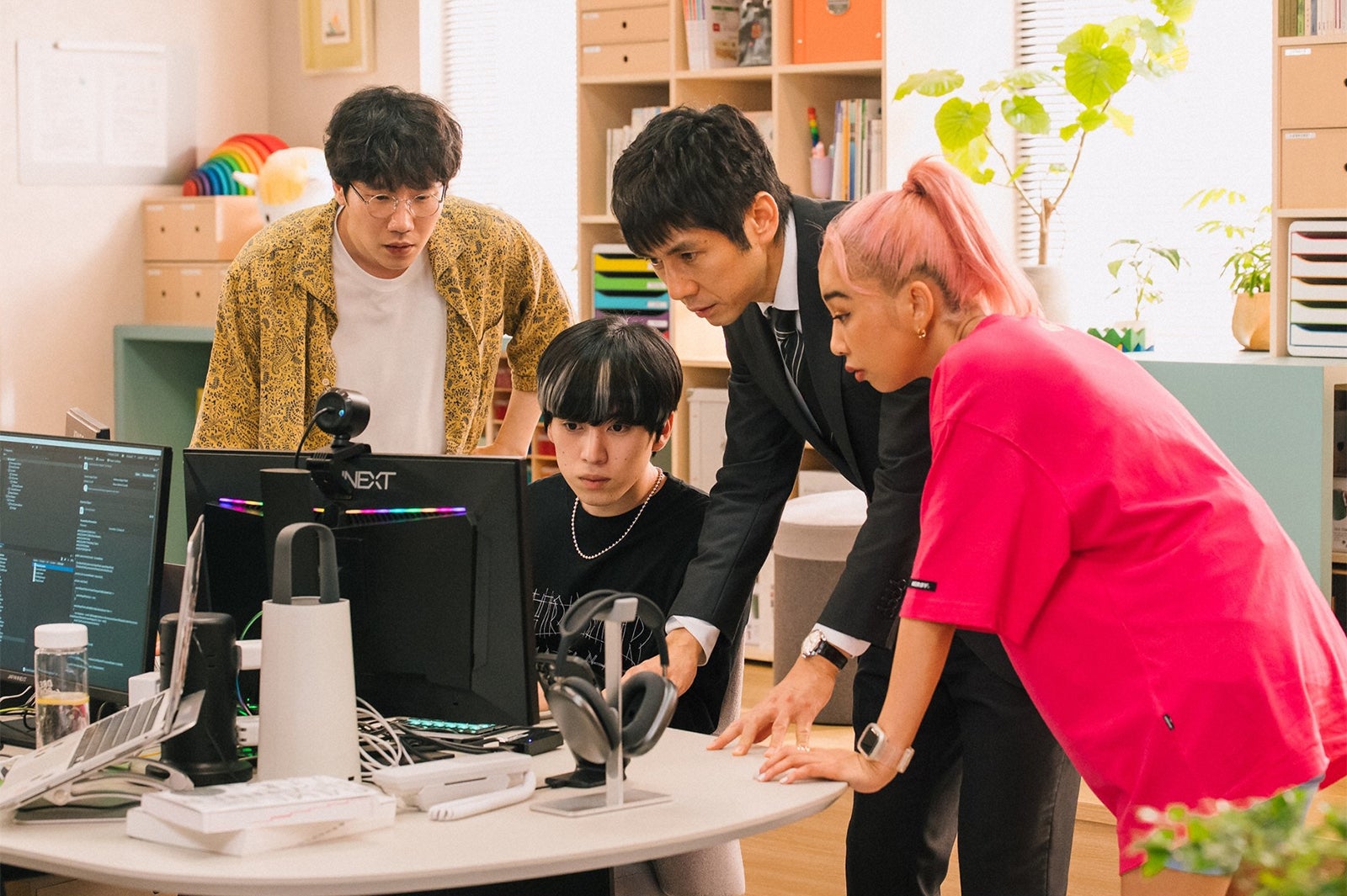 前原滉、坂東龍汰、西島秀俊、青山テルマ／「ユニコーンに乗って」第5話より（C）TBS