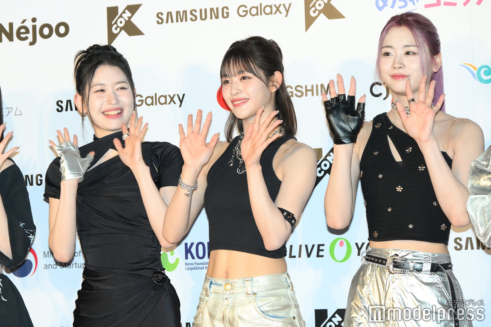 MOMONA（笠原桃奈）、RAN（石井蘭）、KOKONA（佐々木心菜）／ME:I（C）モデルプレス